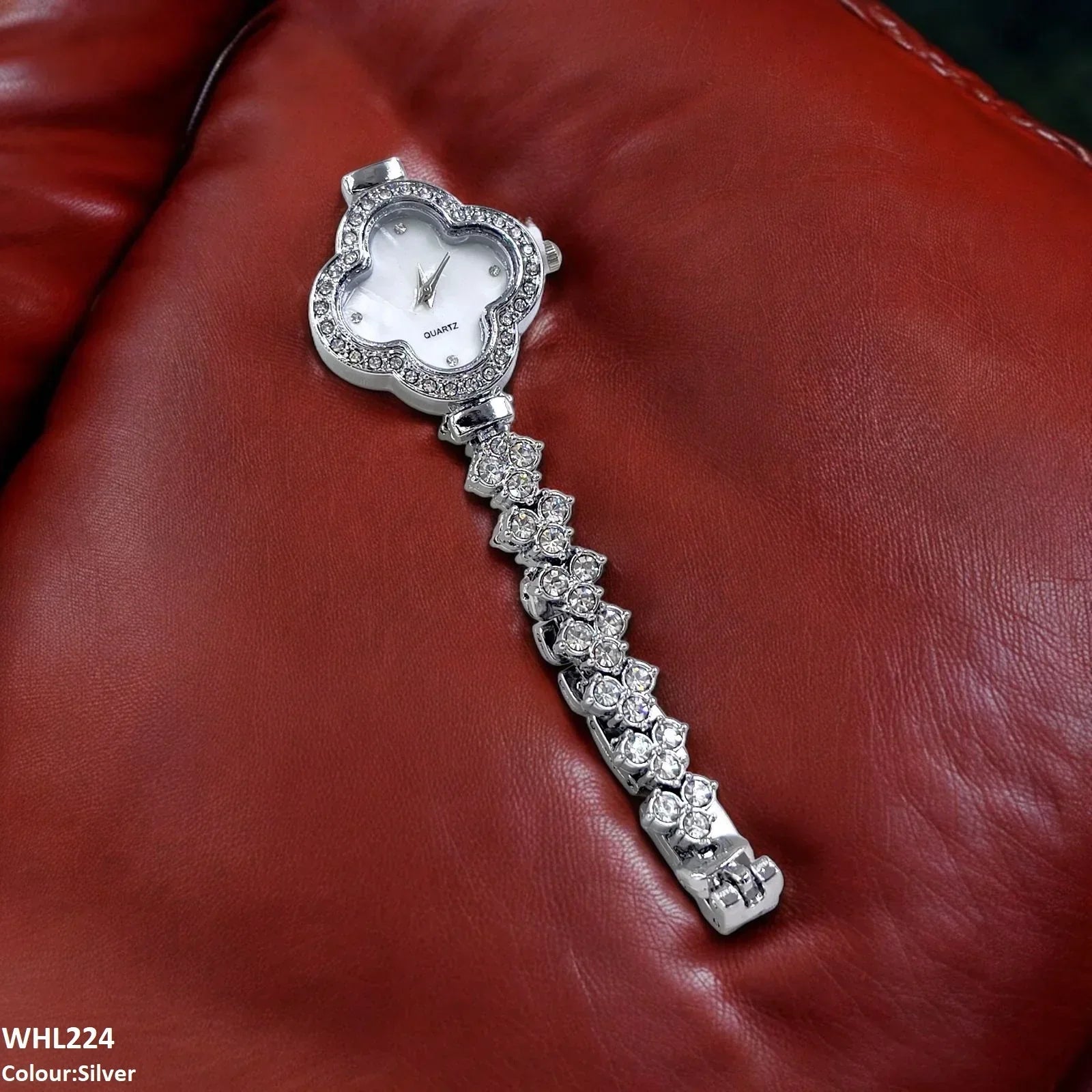 Clover Dial Quartz Watch