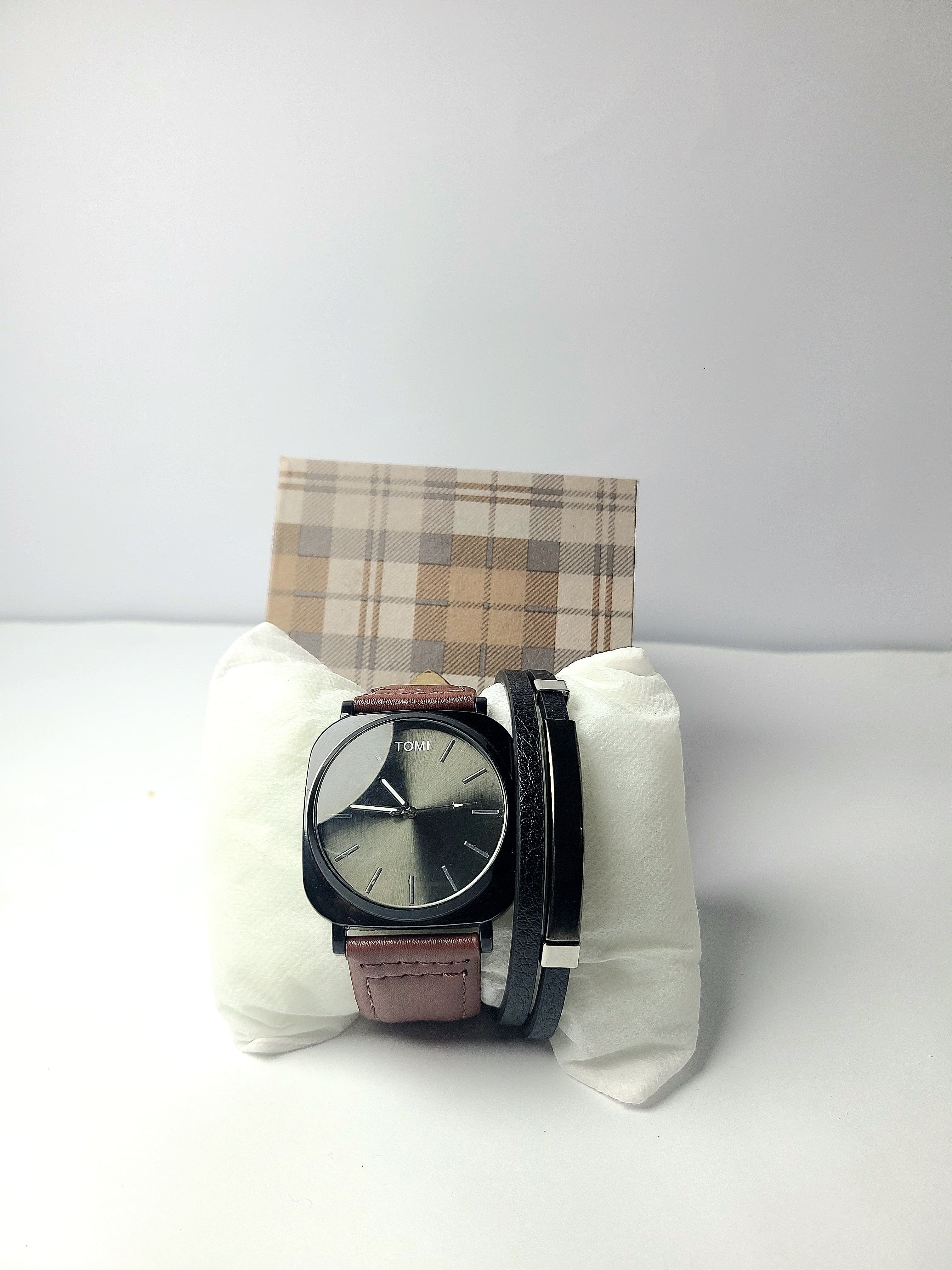 Elegant Business Class Watch with bracelet